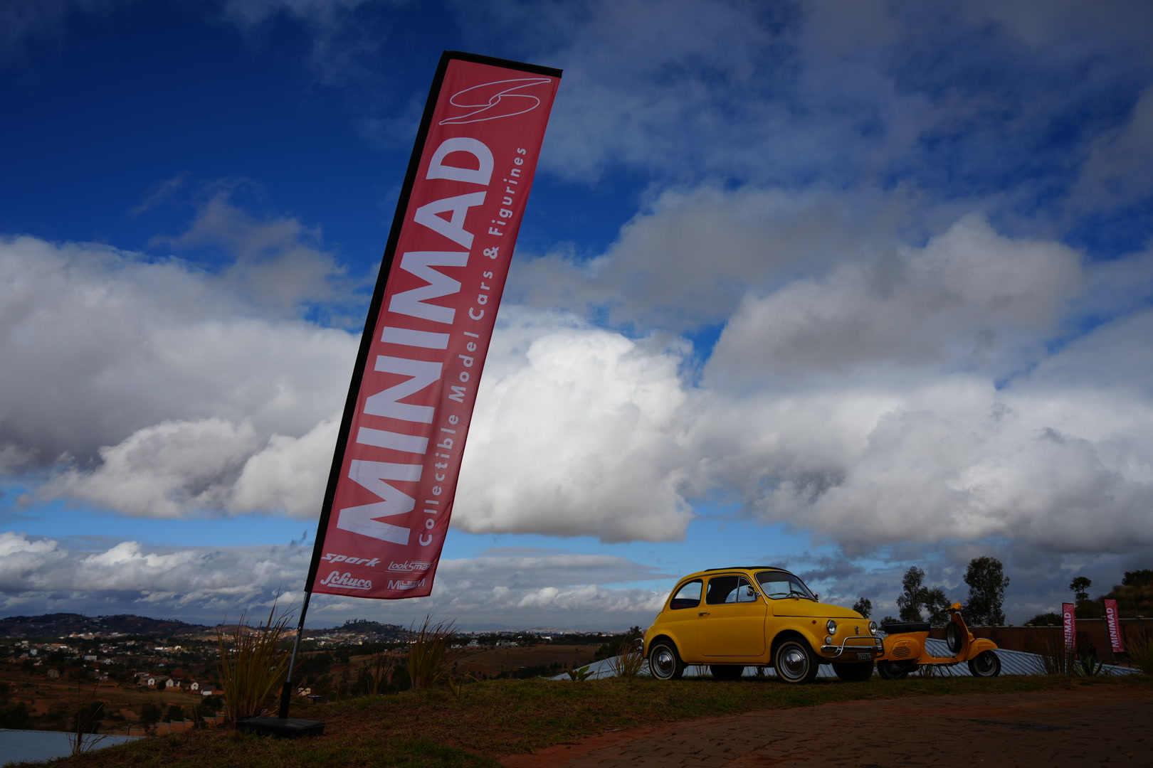 Photos of the MINIMAD team